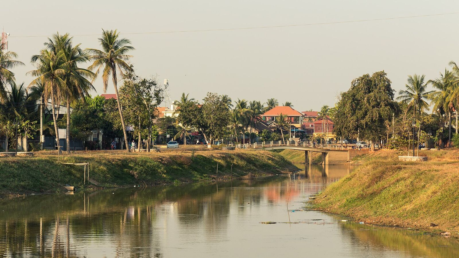 Siem Reap city and Siem Reap river